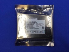 MZ-WLJ3T80 Samsung PM1733 MZWLJ3T8HBLS  3.84TB PCIe NVME Gen4  U.2 2.5in SSD picture
