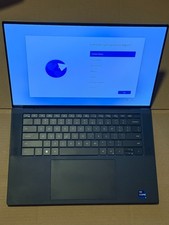 Dell XPS 15 9520 i9-12900HK OLED 32GB 512GB SSD GeForce RTX 3050 Ti Touchscreen picture