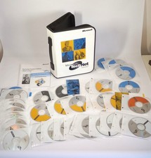 RARE Vintage Microsoft TechNet CD Subscription Binder w/ 40 Discs 1999-2001 picture