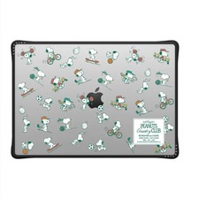 CASETIFY SNOOPY PEANUTS COUNTRY CLUB MACBOOK PRO 16