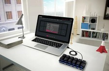 12-Key Programmable Mechanical Macro Keypad USB-C Hot Swap Gaming Keyboard picture