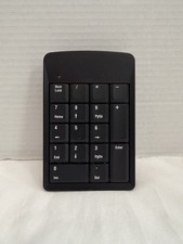 Targus Numeric Keypad Keyboard With Retractable USB Cable For Laptop PAUK001  picture