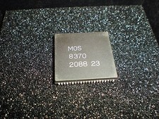 Amiga MOS 8370 Agnus chip in imperfect flawed condition.  Part number 318070-01. picture