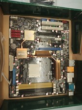 Rare Asus M2N32-SLI Motherboard Deluxe/Wireless Edition & Original Box picture