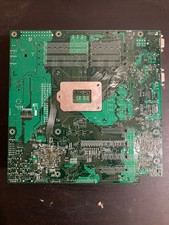 Intel Server Board: PBA G62251-407 ---INCLUDING XEON PROCESSOR -- picture