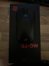 BenQ ZOWIE S2-DW wireless gaming mouse picture