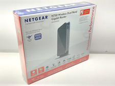Netgear N750 Wireless Dual Band Gigabit Router WNDR4000 picture