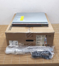 New Cisco N2K-C2348UPQ 10GE Fabric Extender 48x1/10GE SFP/SFP+ 6x40G QSFP New picture