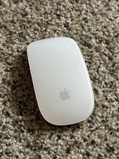 Apple A1296 Wireless Tactile/Multi-Touch Mouse - MB829LL/A picture