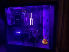 High-end Gaming Setup picture