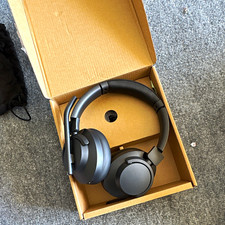 Kensington C3550 Gaming Bluetooth Over-Ear Headset Boom Mic - Black - New in Box picture