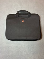 Wenger SwissGear Legacy Laptop Messenger Bag 16