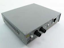 Allied Telesyn AT-MC101XL 100Base-TX Ethernet Media Converter Transceiver picture