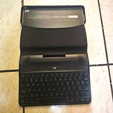 Logitech CREATE Backlit Smart Connector Keyboard Folio Case iPad Pro 9.7 Black picture