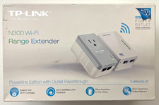 TP-LINK N300 WI-FI RANGE EXTENDER POWERLINE EDITION TL-WPA4226 KIT picture