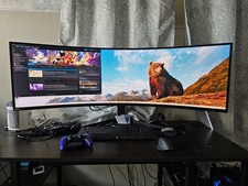 Samsung Ultrawide Odyssey G9 49 inch QLED Monitor picture