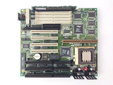 Mainboard DFI G586IPV socket 7 Intel 430 Triton II + Pentium 200 MMX + 32MB picture