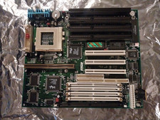 PCChips M520 Socket 7 Motherboard Intel 430VX 4 ISA 3 PCI Vintage PC Untested picture