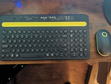 Surf onn Multi Device Bluetooth Compatible Wireless Keyboard Mouse Combination  picture