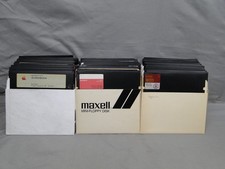 Lot of 100+ Apple II Computer 5.25 Floppy Disks Games Programs Software Untested picture
