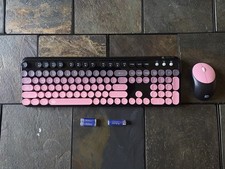 FOPETT Pink Wireless Retro Typewriter Keyboard and Mouse Combo picture