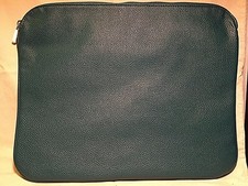 Thirty-One Savvy Sleeve Laptop Bag in Peacock Pebble - No Monogram  picture