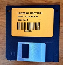 Vintage Windows 4.0 95 / 98 Universal Boot Floppy Disk WINNT picture