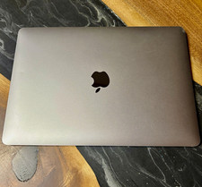 2020 Apple MacBook Air 13” A2337 M1 256GB - FULLY FUNCTIONAL - BROKEN SCREEN picture
