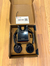 Poly Voyager Focus 2 UC Wireless Bluetooth USB Headset Stand Boom Mic Black picture