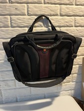 Swiss Gear Laptop Carry On Shoulder Bag.  Multiple Compartments.  Good Condition picture