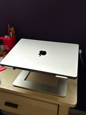 Apple M1 Max (32 GPU cores) MacBook Pro 14