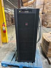APC SUVTPF30KB4F Smart-UPS VT picture
