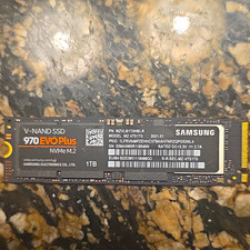 Samsung 970 EVO Plus 1TB NVMe M.2 Internal SSD V-NAND MZ-V7S1T0 picture