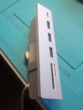 Satechi USB-C Multiport Adapter picture