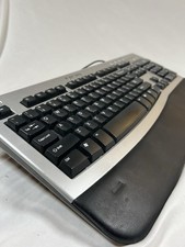 Gateway 2000 Multimedia Wired Keyboard Vintage KB-0532 PS/2 Keyboard Black picture