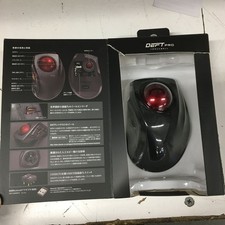 Elecom Deft Pro Trackball Wired Mouse (Missing wireless dongle) picture
