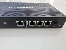 Ubiquiti EdgeRouter 4 ER-4 Wired Router 4-Port RJ-45 picture