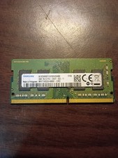 Samsung 4GB DDR4 SO-DIMM 260Pin Memory Module - 1Rx16 PC4-2400T-SC0-11 picture