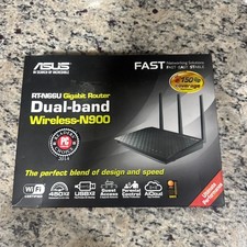 ASUS RT-N66U 450 Mbps 4-Port Gigabit Wireless N Router. Used and Great condition picture