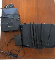 NETGEAR XR500-100NAS 4 Port Gaming Router (XR500100NAS) With Extender picture