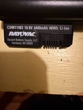 Rayovac COM11983 Laptop Battery 10.8V 4400mAh 48Wh Li-Ion picture