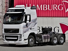 Cars 2013 volvo fh 460 6no2 time machine limited edition Desk Mat Stitched picture