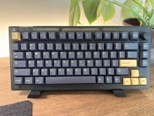 Keychron V1 Wired Mechanical Keyboard + GMK Moonlight (with novelties) picture