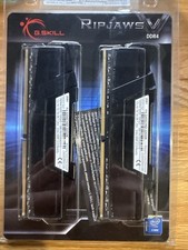 G.SKILL Ripjaws V Series 32GB (2 x 16GB) 288-Pin DDR4 SDRAM 3200 Desktop Memory picture