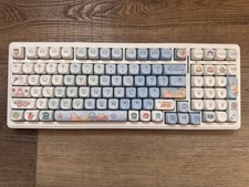 Custom Wireless Mechanical Keyboard – SpongeBob Themed Keycaps picture