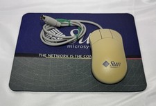 Sun 370-3631 Type-6 Mouse, Mini-Din Connector, 3 Button w/370-2038 Mousepad picture