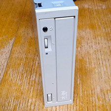 LG CRD-8482B Internal Desktop CD-ROM Drive Beige (MPN CRD-8482B/0699YR) picture