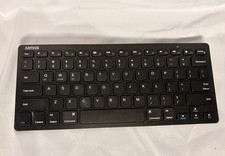 Arteck .4G Wireless Keyboard Ultra Slim and Compact Keyboard picture