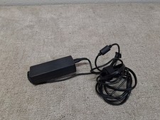 Targus APA105US 65W AC Ultra-Slim Universal Laptop Charger picture