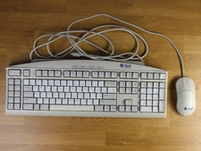 Sun Microsystems Type 6 Keyboard 320-1270 with 370-3631 Crossbow Mouse Mini-Din picture